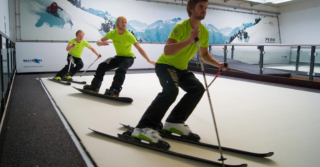 Revolutionise Indoor Ski Sloping At Middle Easts First Maxxtracks! Dubai other Shop Online at Dubai Trades 7