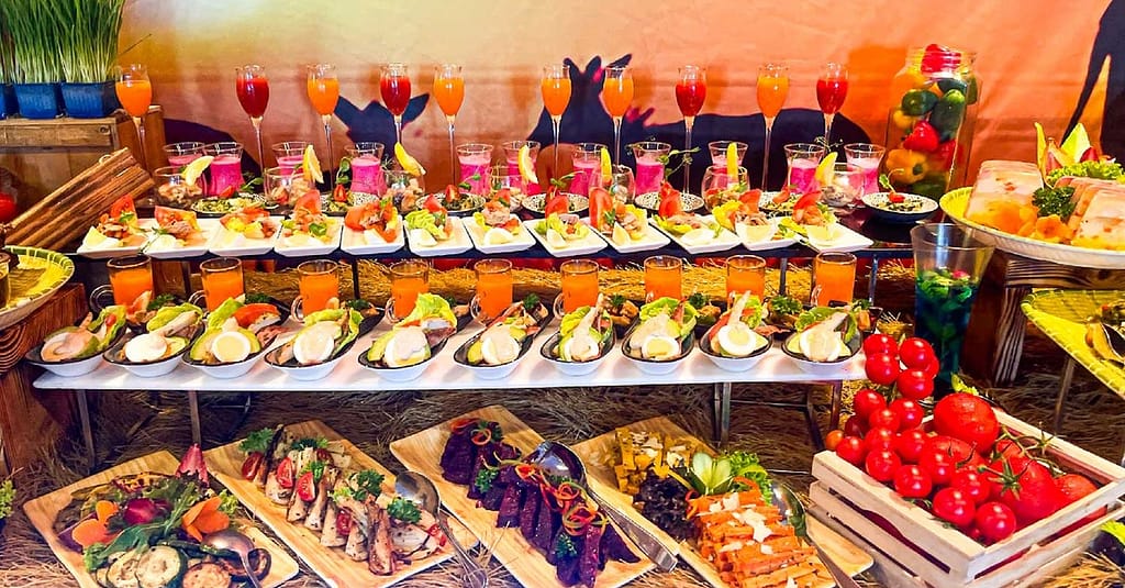 Safari Brunch With Soft Beverages – Child (Aed75), Adult (Aed 169) Abu Dhabi restaurants Shop Online at Dubai Trades 5