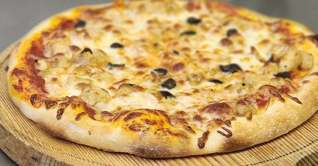 Saturday Party Night Dinner Buffet: Options For One, Two, Or Four Dubai restaurants Shop Online at Dubai Trades 9