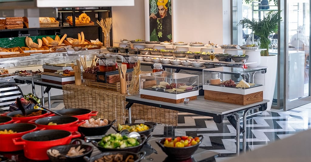 Saturdays In Style: Premium Brunch With Panoramic Views Of The Palm Dubai restaurants Shop Online at Dubai Trades 10