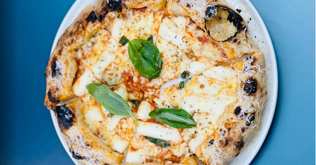 Savor Any 1, 2, Or 4 Pizzas With 1, 2, Or 4 Soft Drink In Business Bay Dubai restaurants Shop Online at Dubai Trades 3
