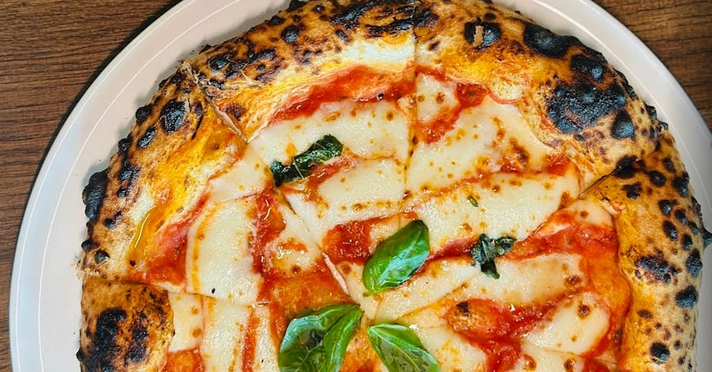 Savor Any 1, 2, Or 4 Pizzas With 1, 2, Or 4 Soft Drink In Business Bay Dubai restaurants Shop Online at Dubai Trades 2