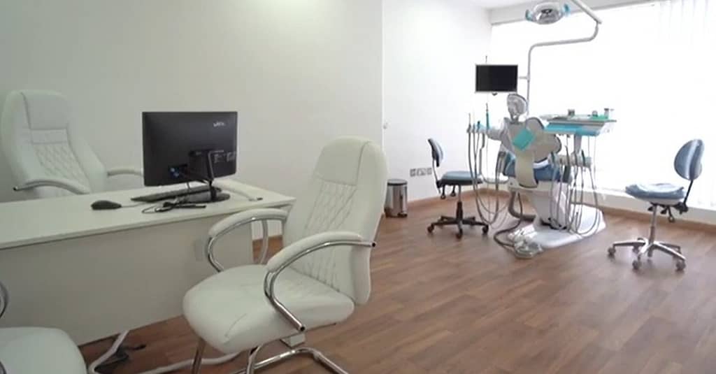 Scaling And Polishing With X-Ray At Omar Yahia Dental Surgery Clinic Dubai other Shop Online at Dubai Trades 4