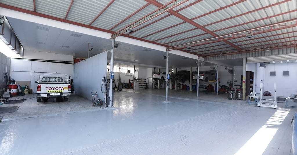 Scratch Repair And Paint Panel At Al Meeraj Auto Workshop Dubai car Shop Online at Dubai Trades 5