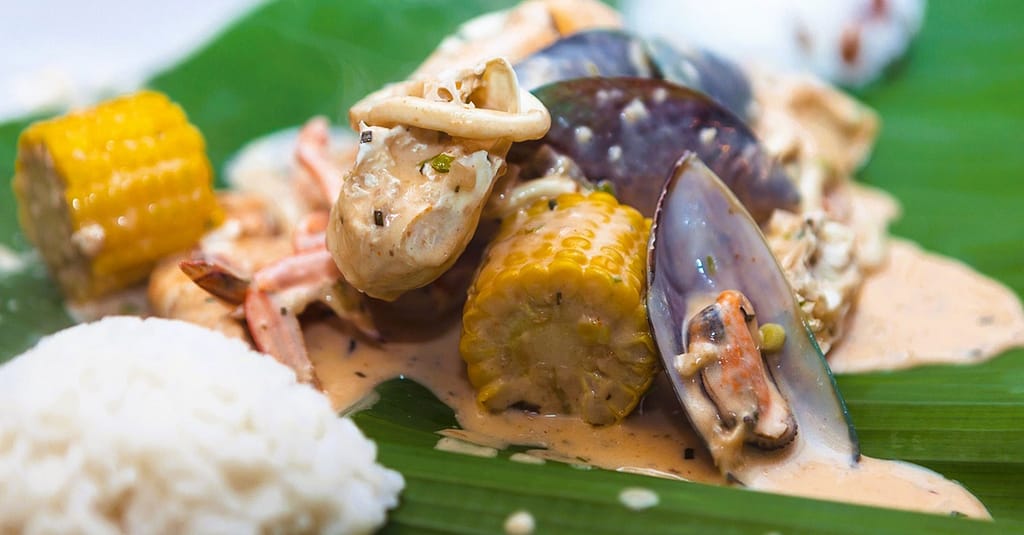 Seafood With Rice, And Ice Tea Dubai restaurants Shop Online at Dubai Trades 10