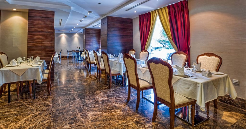 Set Meal With Salad And Soup At L’Auberge Palace Restaurant Abu Dhabi restaurants Shop Online at Dubai Trades 4