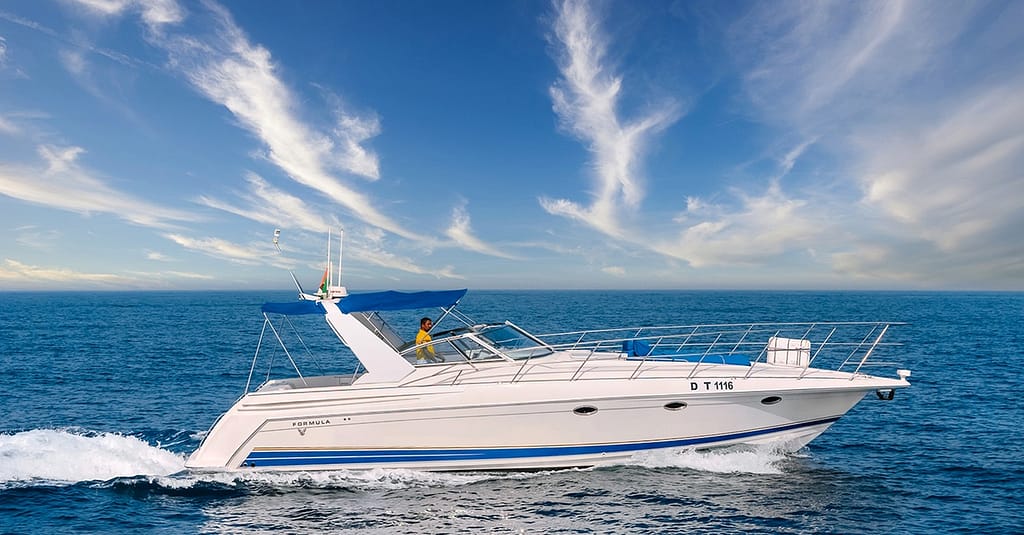 Set Sail On Luxury: One Or Two Hour Cruise For Every Occasion! Dubai activities Shop Online at Dubai Trades 17