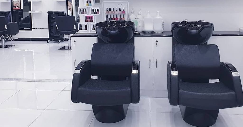 Smooth, Silky, And Sensational: Unveil Your Skin With Expert Waxing! Dubai other Shop Online at Dubai Trades 4
