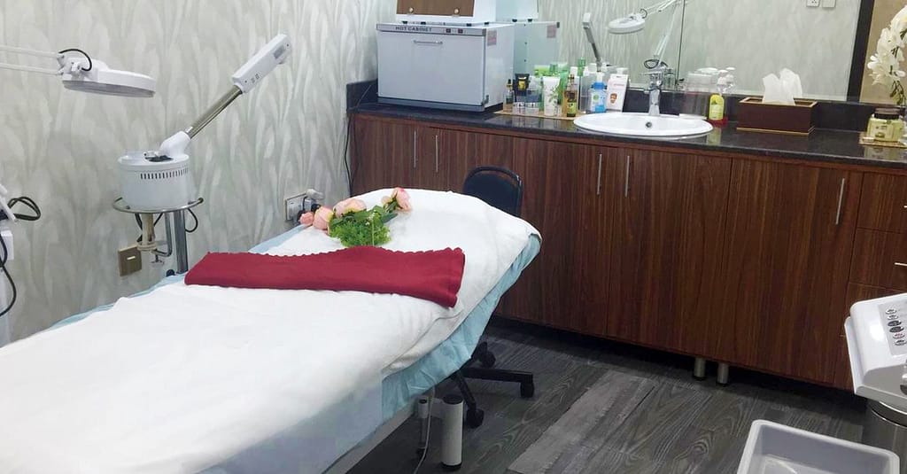 Smoother Skin Awaits – Experience Men’S Waxing Options! Dubai other Shop Online at Dubai Trades 2