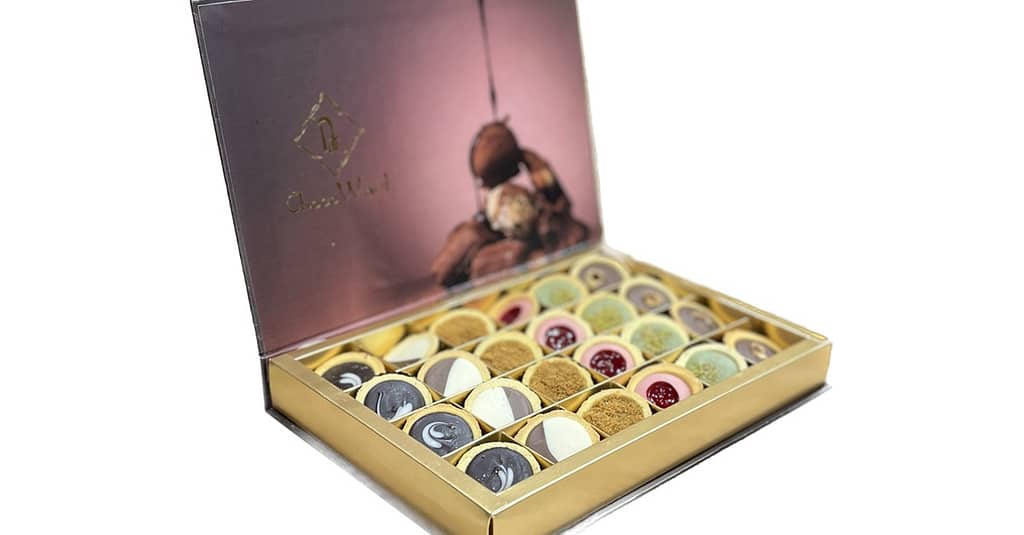Standard Box Of Nuts Or Arabic Sweets At Al Dar Roastery Dubai restaurants Shop Online at Dubai Trades 3