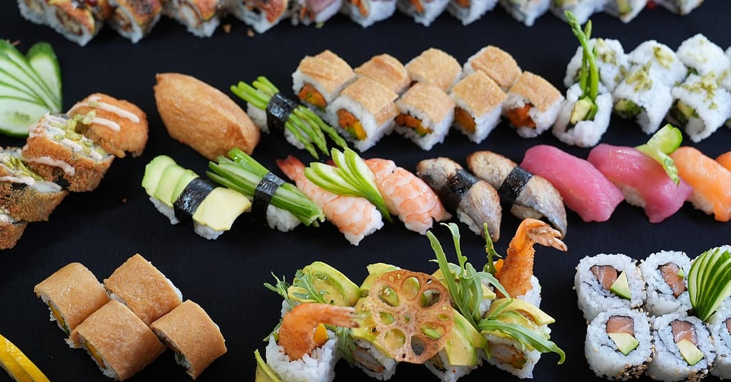Sushi Extravaganza: For One, Two Or Four Dubai restaurants Shop Online at Dubai Trades 8