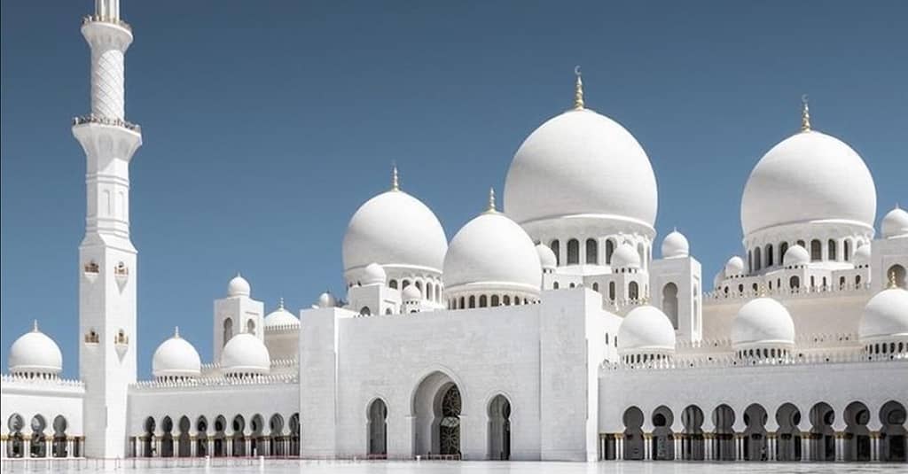 The Marvels Of Abu Dhabi: City & Temple Visits By Desert Vibes Tourism Dubai package Shop Online at Dubai Trades 2