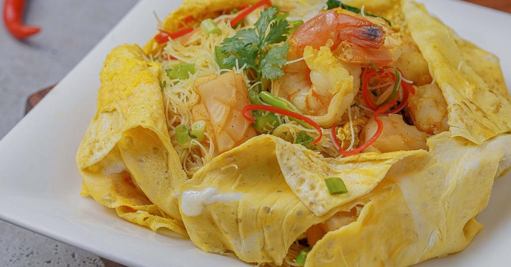 Three-Course Thai Food Experience At Go Thai Dubai restaurants Shop Online at Dubai Trades 11