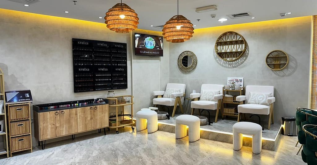 Transform Look: Exclusive Voucher For Stunning Eyelash Extensions! Dubai other Shop Online at Dubai Trades 5