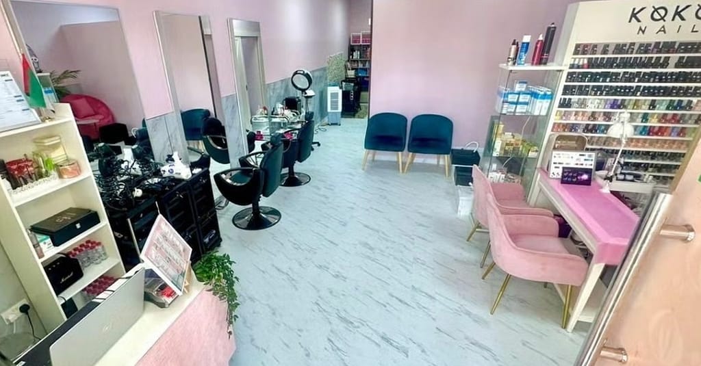 Transform Your Look: Hair Wash, Blow Dry, Haircut And Roots Touch Up Dubai other Shop Online at Dubai Trades 2