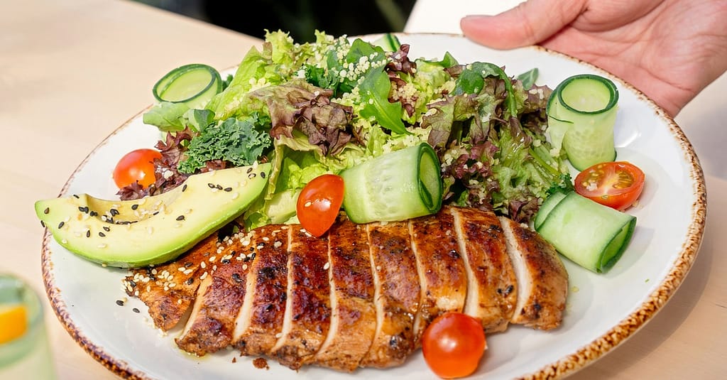 Treat Yourself Up To 600 Aed And Enjoy Anything From The Menu Dubai restaurants Shop Online at Dubai Trades 12