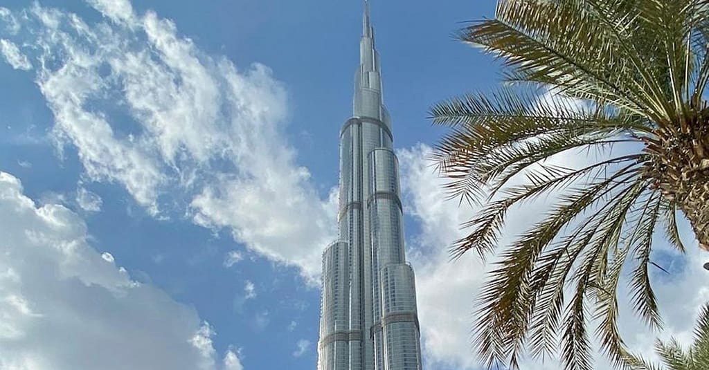Unleash The Magic Of Dubai: Explore Top Attractions Hassle-Free! National Deal package Shop Online at Dubai Trades 15