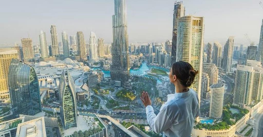 Unleash The Magic Of Dubai: Explore Top Attractions Hassle-Free! National Deal package Shop Online at Dubai Trades 20