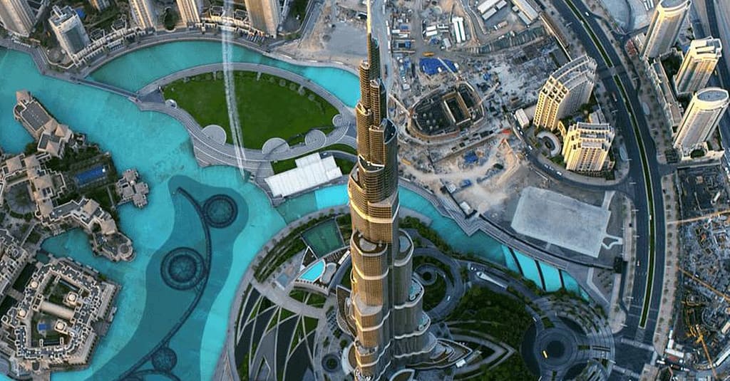 Unleash The Magic Of Dubai: Explore Top Attractions Hassle-Free! National Deal package Shop Online at Dubai Trades 2