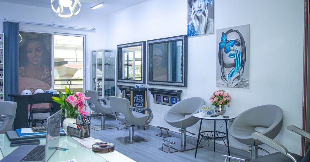 Unleash Your Inner Diva With Luxurious Mani-Pedi Packages! Dubai other Shop Online at Dubai Trades 3