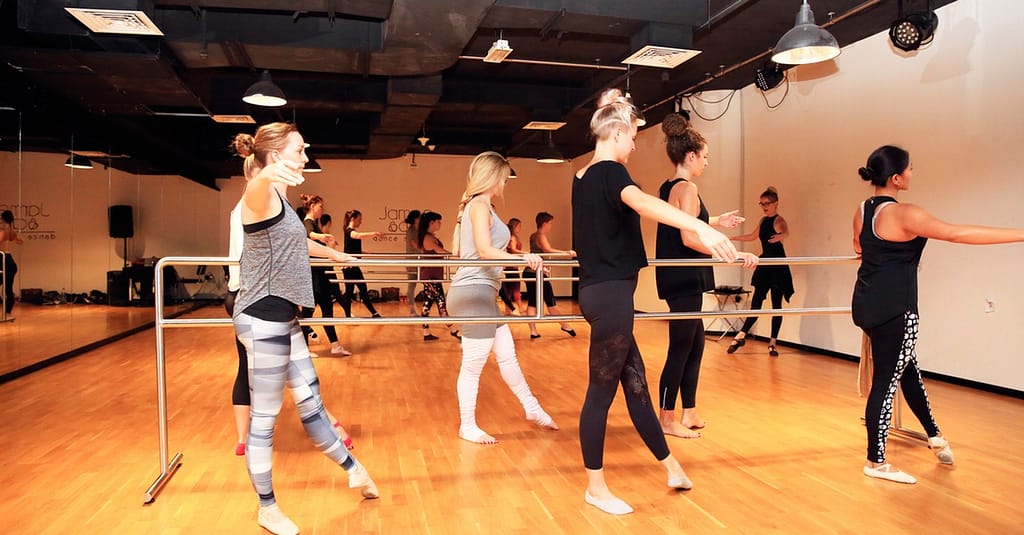 Up To 25% Off On At James And Alex Dance Studios Dubai other Shop Online at Dubai Trades 13