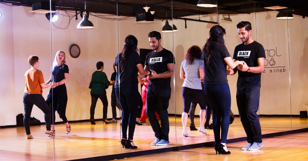 Up To 25% Off On At James And Alex Dance Studios Dubai other Shop Online at Dubai Trades 20