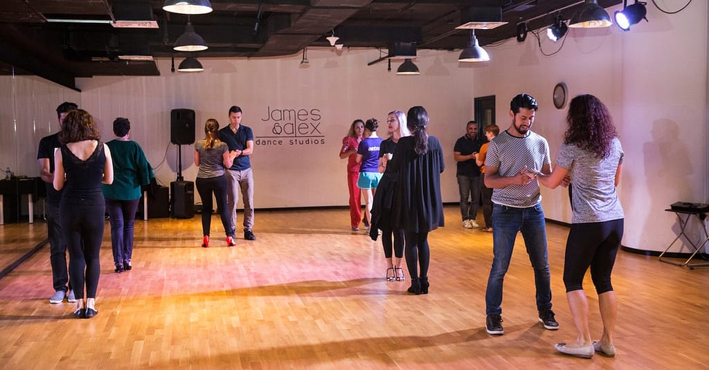 Up To 25% Off On At James And Alex Dance Studios Dubai other Shop Online at Dubai Trades 8