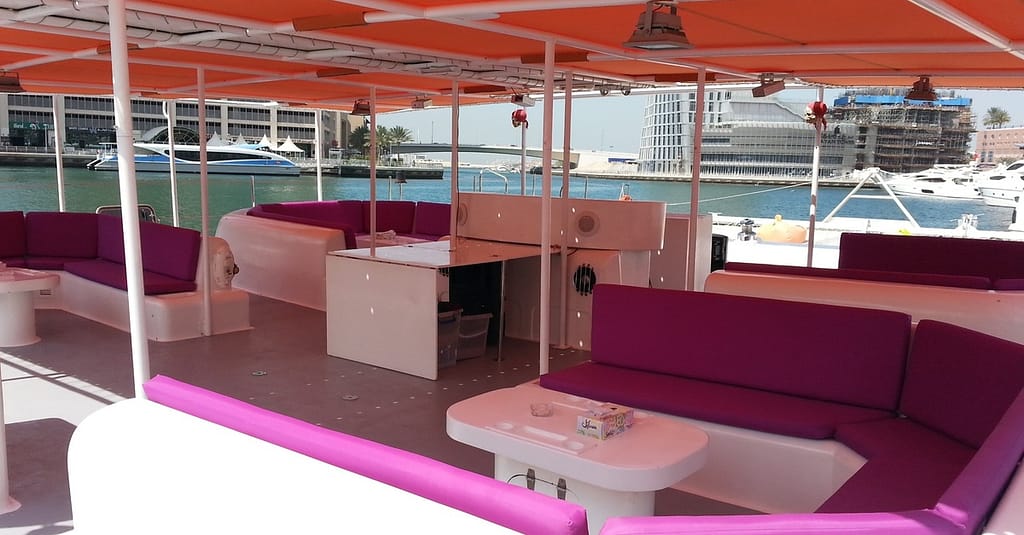 Up To 29% Off On Boat Tour Dubai package Shop Online at Dubai Trades 5