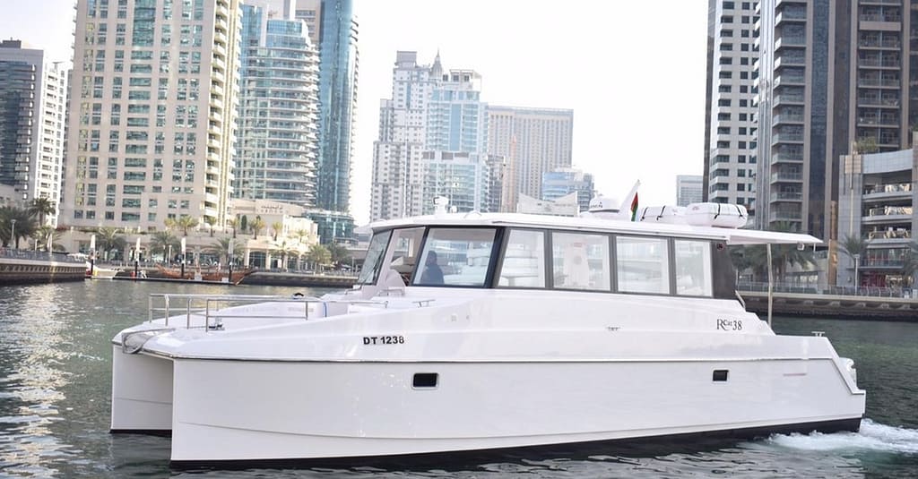 Up To 29% Off On Boat Tour Dubai package Shop Online at Dubai Trades 7