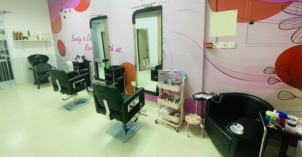 Up To 54% Off On At Anam Abid Beauty Salon Dubai other Shop Online at Dubai Trades 3