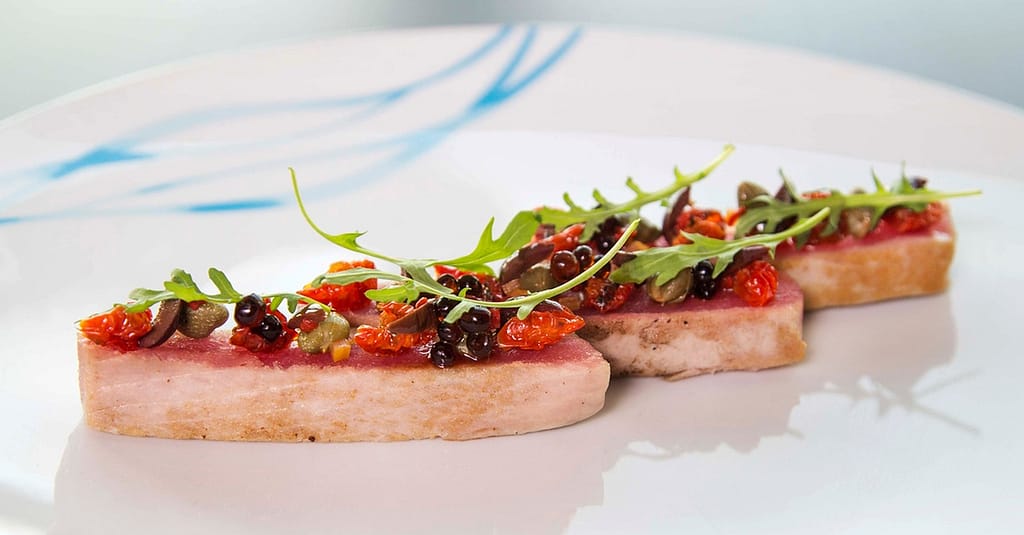 Up To Aed 500 Toward Food Abu Dhabi restaurants Shop Online at Dubai Trades 3