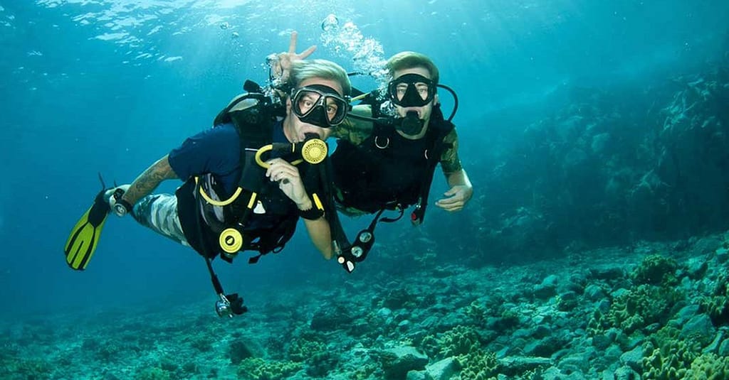 Vip Scuba Diving Tour Dubai activities Shop Online at Dubai Trades 5