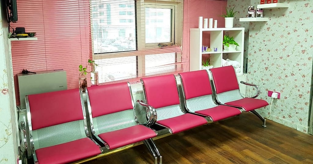 Wash, Cut, Condition And Blow-Dry Abu Dhabi other Shop Online at Dubai Trades 5