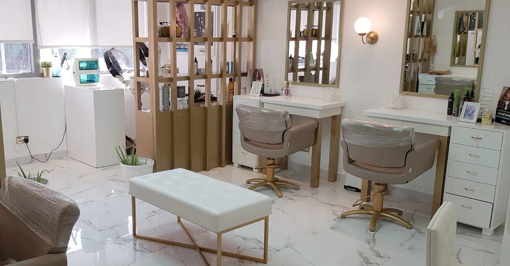 Wash, Trim And Blow-Dry Abu Dhabi other Shop Online at Dubai Trades 2