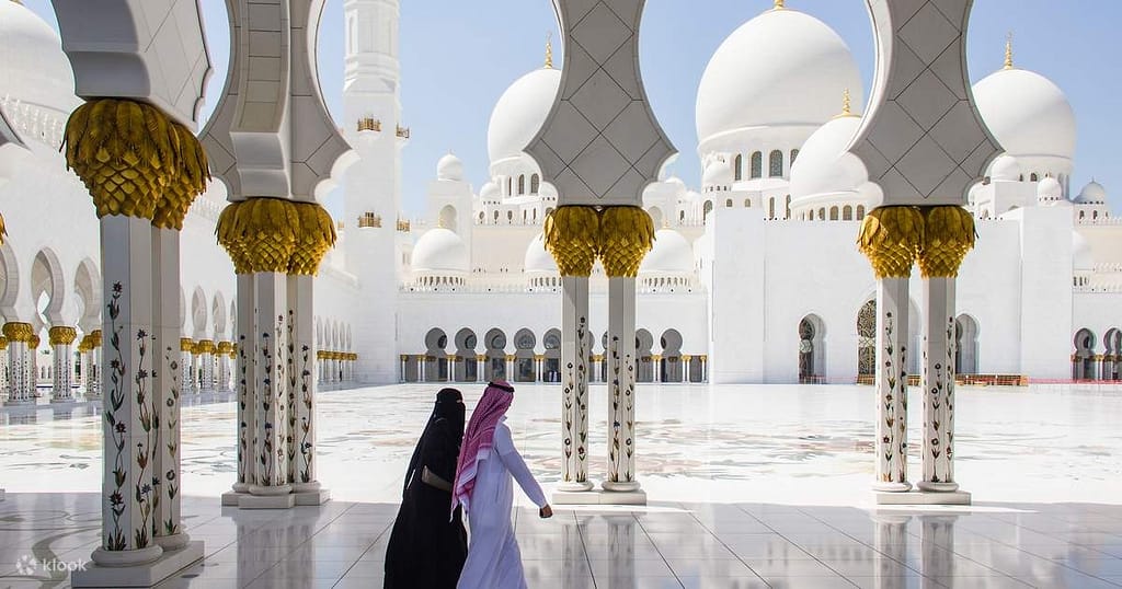 Tour – Guided Dubai package Shop Online at Dubai Trades 3