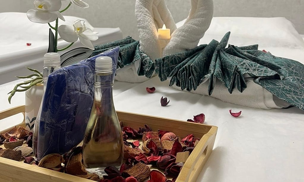 Choice Of 60, 75, Or 90 Min Spa Treatment Using All Natural Products Abu Dhabi other Shop Online at Dubai Trades 8