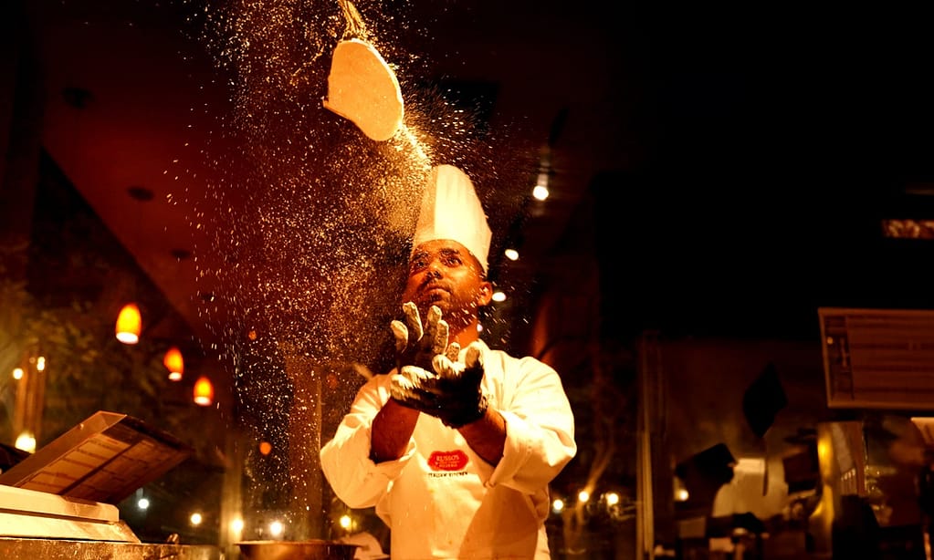 Explore Aed 50, 100, Or 200 Culinary Delight, Excl. Seafood, Xl Pizza Dubai restaurants Shop Online at Dubai Trades 5