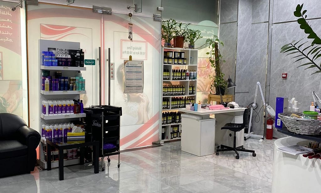 Get A Womens Half Or Full Arms & Legs Or Full Body Waxing & More Dubai other Shop Online at Dubai Trades 8