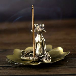 1pc, Meditation Frog Statue With Incense Holder And Ash Catcher – Brass Figurine For Calming And Relaxation Home & Kitchen Shop Online at Dubai Trades