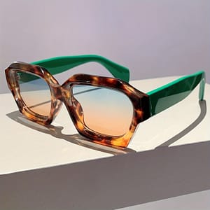 2024 Vintage Square Plastic Frame Women’s Fashion Gradient Lens Decorative Eyeglasses, Kammpt, For Men And Women Accessories Shop Online at Dubai Trades