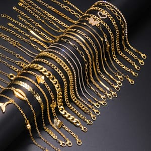 A Set Of 17 Pieces Of Stylish And Elegant Golden Hollowed Out Love Heart Shell Anklets, Multiple Sets For Girls To Wear On Summer Vacations And Daily , Holiday Gifts. Anklets Shop Online at Dubai Trades
