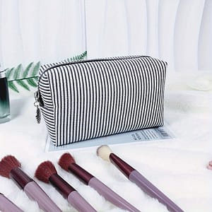 Customized Embroidery Seersucker Handbag For Men, Storage Bag, Add Your Text, Personalized Toiletry Bag Bag For Travel, Gifts Clothing, Shoes & Jewelry Shop Online at Dubai Trades