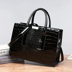 Fashionable Large-capacity Crocodile Pattern Tote Bag For Mothers, On 1 Shoulder Or Crossbody. Clothing, Shoes & Jewelry Shop Online at Dubai Trades