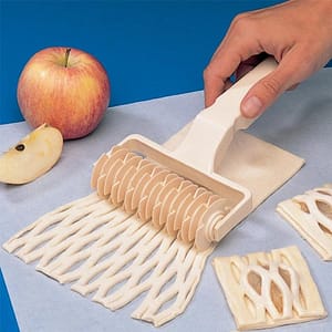 Make Perfect Pie With This 1pc Pastry Lattice Roller Cutter! Bakeware Shop Online at Dubai Trades