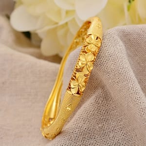 Ramadan 1pc Women’ Open Cuff Bracelet, European And American Jewelry, Luxurious Open Cuff Bracelet For Brides. Bracelets Shop Online at Dubai Trades