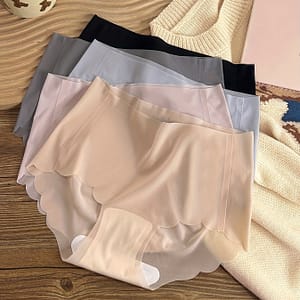 Set Of 5 Seamless Women’s Thin Mid-rise Quick-dry Triangle Shorts, Popular Face Mask Style. Bikinis Shop Online at Dubai Trades