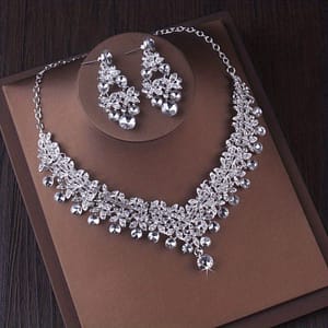 High-end Bridal Crown Headwear Set With Chain Baroque New Queen Large Crown Wedding Dress Necklace Earrings Accessories Three-piece Set Chains Shop Online at Dubai Trades