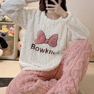 Women’s Bow & Letter Pattern Jacquard Fleece Thick Pajama Set, Long Sleeve Round Neck Top & Pants, Comfortable Relaxed Fit For Fall & Winter Clothing Shop Online at Dubai Trades