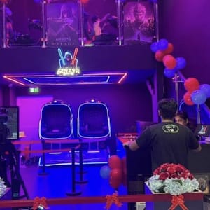 15 Or 30-Minute Vr Games For 1, 2, Or 4 People On Weekdays Or Weekends Sharjah & N. Emirates activities Shop Online at Dubai Trades