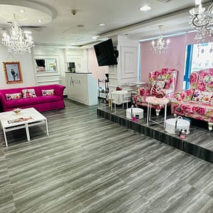 Hair Cut, Wash, Hot Oil Treatment And Blow-Dry At Alora Beauty Salon Abu Dhabi other Shop Online at Dubai Trades